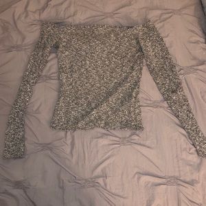 OFF THE SHOULDER SWEATER